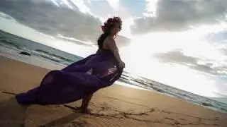 Maui Maternity Photography by Frank Baranik created using Genuine Nikon Z series equipment