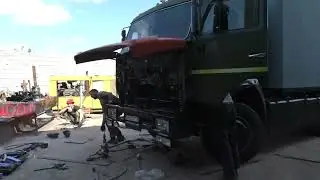 камаз 65117 снимаем подвеску кабины