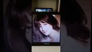 Юлия Савичева (Смартфон Samsung Galaxy Mega 6.3 GT-I9200 и Смартфон Samsung Galaxy Note 4 SM-N910C)