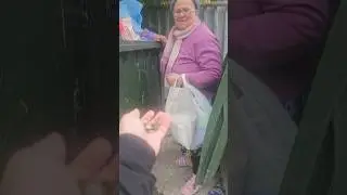 помог бабушке #shotrs