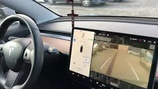 Автоматичне паркування Tesla Model 3 👍