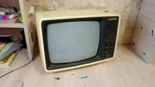 Разобрал советский телевизор.