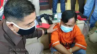 TAWARKAN SENJATA API RAKITAN DI FACEBOOK, RIKI DITANGKAP TEKAB 308 | Radarlampung.co.id