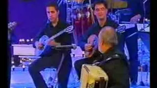 Glykeria - Mehri na ginoume aggeloi (2004)