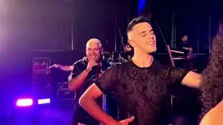 Némanus- Mar de Mãos Ao Vivo visto do palco