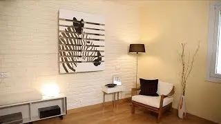 How to Make a Decorative Mural from a Pallet - DIY
