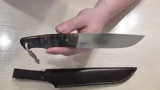AlphaKnives. Вепрь в стабилизированной карельской берёзе. Очень солидно и практично.