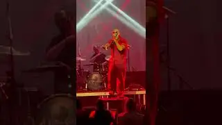 Numb live