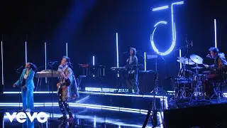 Jacob Collier - All I Need ft. Mahalia (Jimmy Fallon Performance)