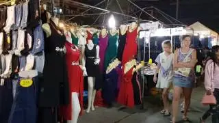 Ночной рынок по выходным на Теппразит, Паттайя