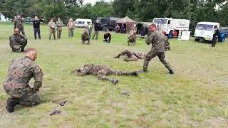 Pokaz walki w wykonaniu żołnierzy 1WBPanc