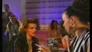 Sandra Bernhard - Entrance/Greet Guests (#2)