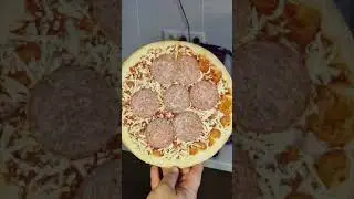 🍕Pizza salami Kaufland⚡#chișinău #обзор #chisinaumoldova #еда #кишинев #fastfood #dnevnik_moldovana