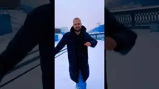 Это я пытаюсь понять где праздновать Новый год: 