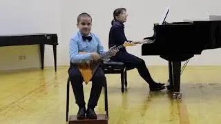 Хуснутдинов Роман, 9 лет, балалайка; концертмейстер Мубаракшина Гульнур Раисовна