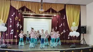 Три кита. Музыкальный руководитель Зыбарева Алла Анатольевна