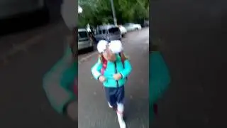 По дороге в школу