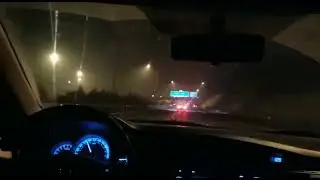 Dur ihtarına uymayan arabada kilolarca esrar yakalandı.