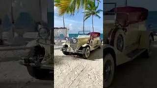 Gatsby, wedding on the beach, classic car #love  #classiccar #weddingideas #nature #paradise