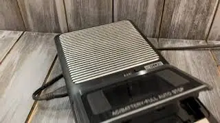 Panasonic RQ2102