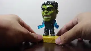 Avengers Endgame Limited Edition Professor Hulk with Team Suit Toy