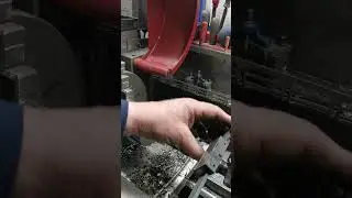 Рассверливаем корпус шпинделя Aufbohren des Spindelgehäuses #schorts#short drehbank сверление сверло