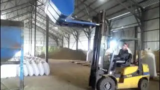вилочный погрузчик фронтальный с ковшом