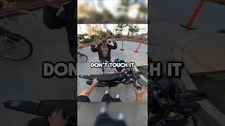 Biker Faces a Gangster Attempting to Steal His Bike 😳🚨