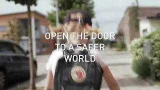 Smart door locks with biometrics by Fingerprints