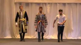ЭТНО-МИСТЕР 2016 Дефиле в национальных костюмах