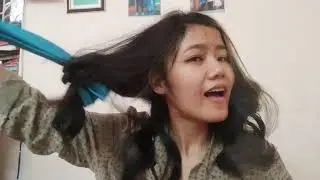 Heatless curl for a damaged hair.
