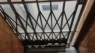 Раритетный распашной лифт Kone 1943 года 0.5 м/с 320 кг + необычные направляющие противовеса