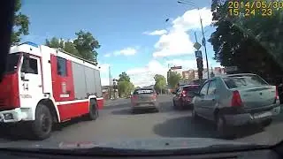 ВсеДТП Тюмень не уступил дорогу пожарной машине (I failed to yield for a fire truck)