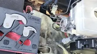 How To Remove Brake Lines ( Without The Brake Line Wrench)
