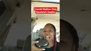 Crumbl Mallow Oreo Sandwich Cookie Review 