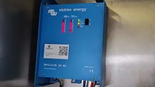 Montaggio e misura di corrente con pinza amperometrica su caricabatteria victron energy 24Volt 50A