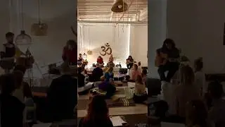 Shanti People - Mantra Jam in Barcelona