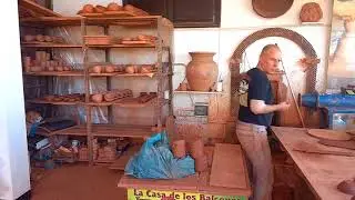 28 видео Лепит из глины горшочки в Ла Оротаве  Испания Тенерифе