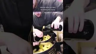 Sapnap Recreates Meme 
