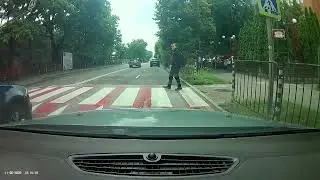 Отнемане на предимство на пешеходец