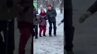 Главное ребята  сердцем не стареть 