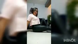 black leggins  and jiggly