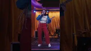 Raise 'em up for Aryana León and her band🙌✨