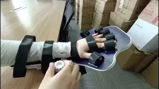 Wrist joint rehabilitation trainer