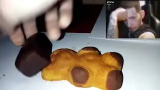 сырок изнасиловал барни