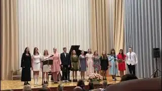 По зелёным холмам океана