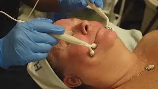 HALE & HUSH x 7eWellness MyoLift Mini Microcurrent Facial Protocol