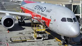 Etihad Airways Boeing 787 Dreamliner | Flight from Johannesburg to Abu Dhabi