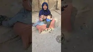 مراد طفل مريض أمه تبحث عن طعام رد عبدالله الحاج عن المحتوى الهابط Syrian child looking for medicine