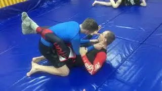 Что делать если не идёт гильотина с закрытого гарда ,треугольник с откидной .